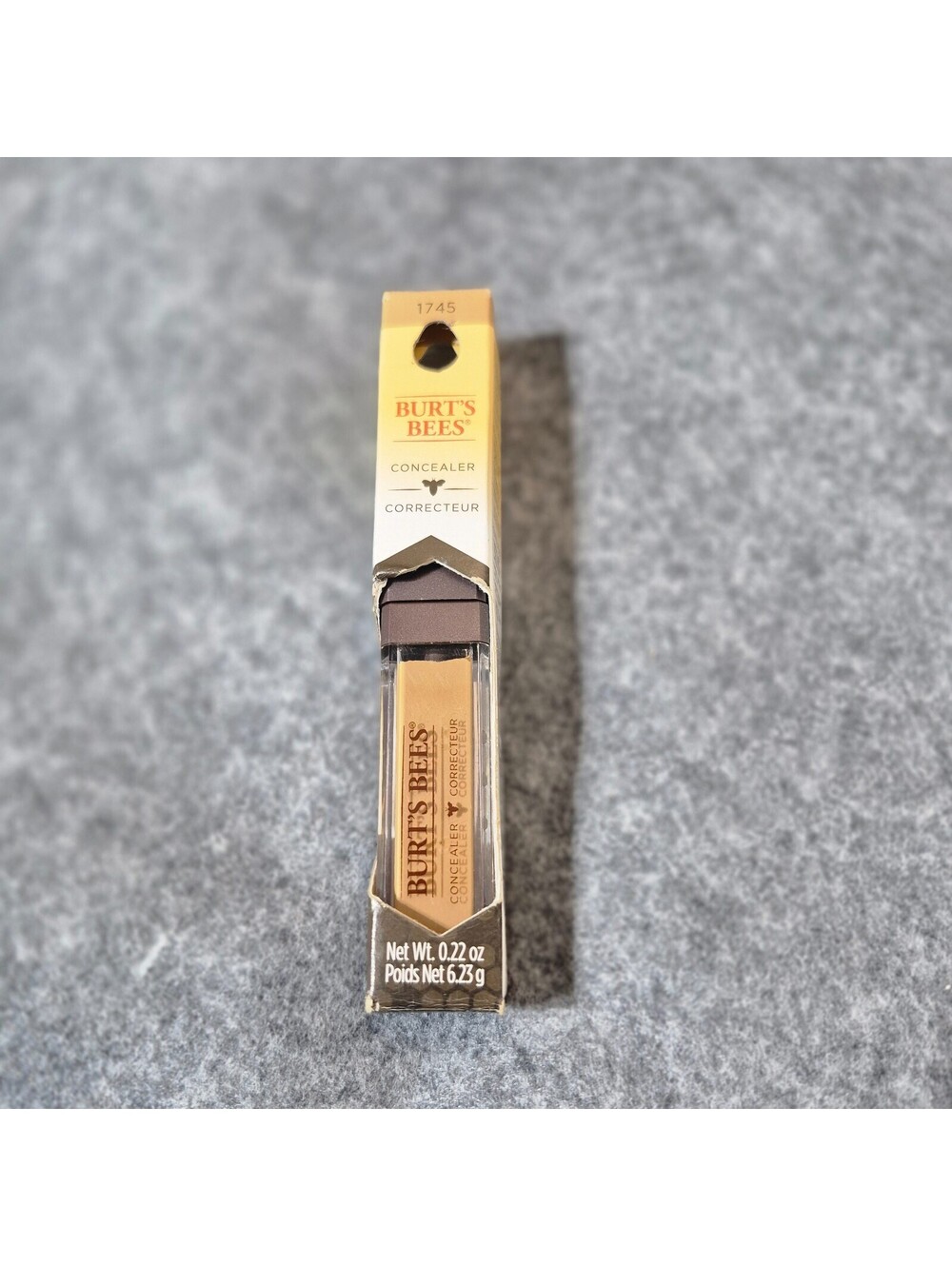 3 PACK Burts Bees Concealer/Correcteur 0.22 OZ (1745 Deep)